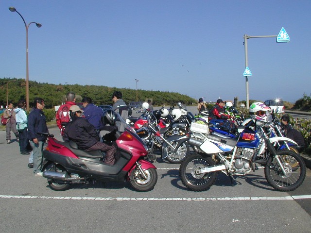 STUDOI08F.JPG - 92,884BYTES